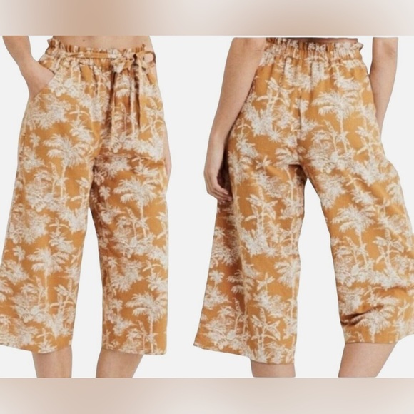 American Eagle Wide Leg Capris Lined Size Medium Toile Linen Lightweight Resort. - Picture 1 of 11